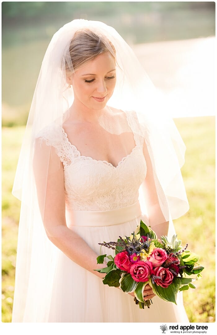 Bridal Portrait Bride with bouquet 3